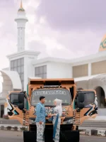 1000388032