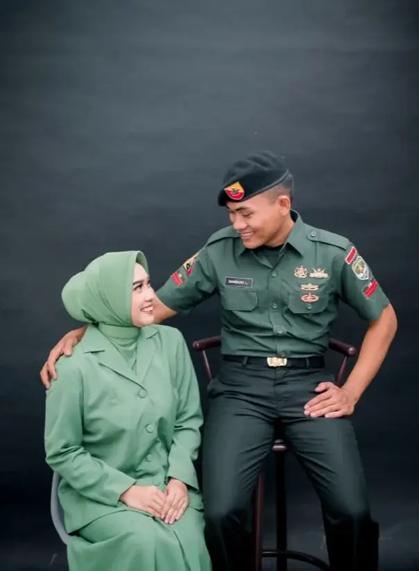 AWAL BERTEMU