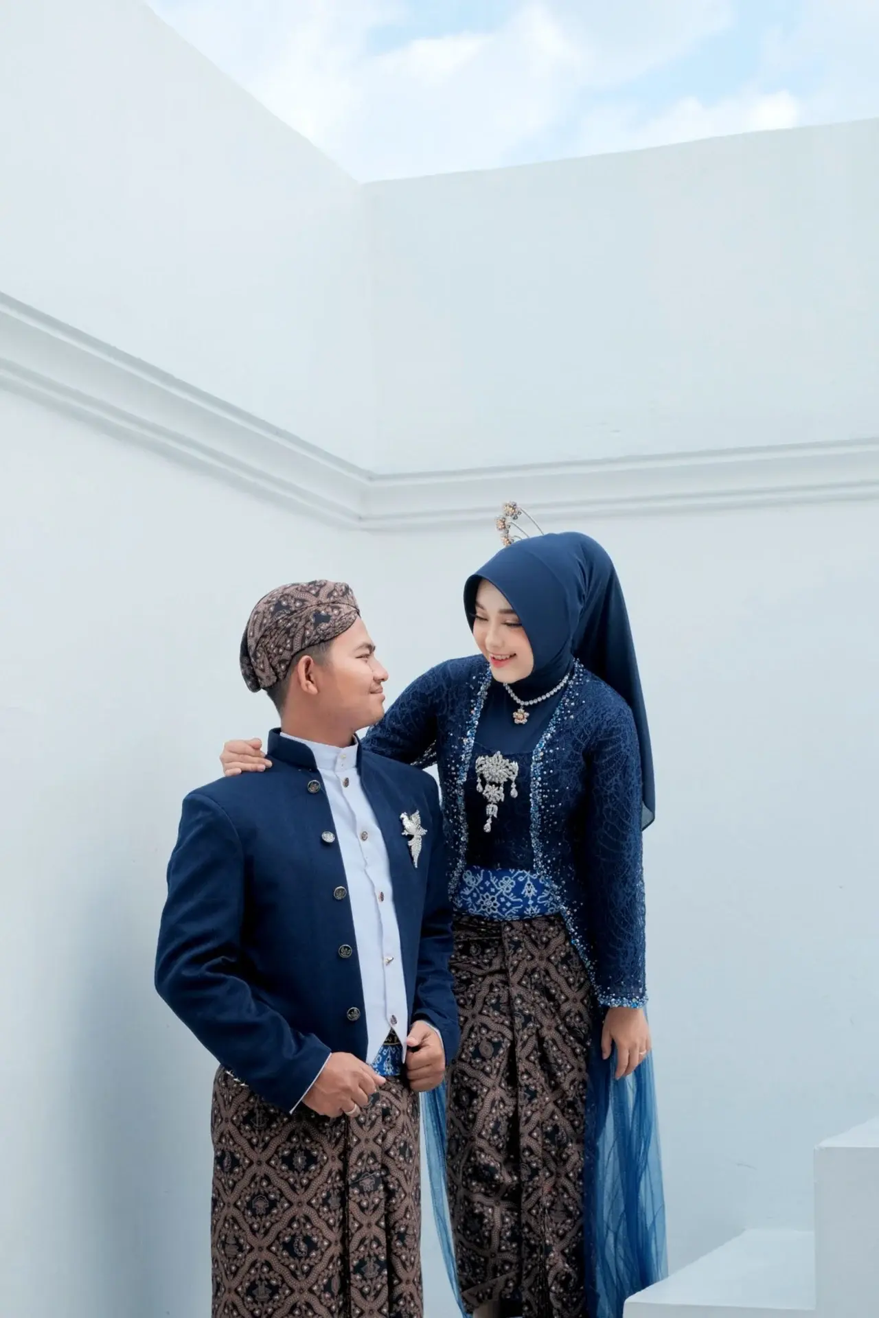 Kisah yang Ditenun oleh Doa